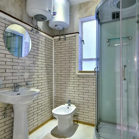 St Julians Seafront 4-bedroom Apartment
